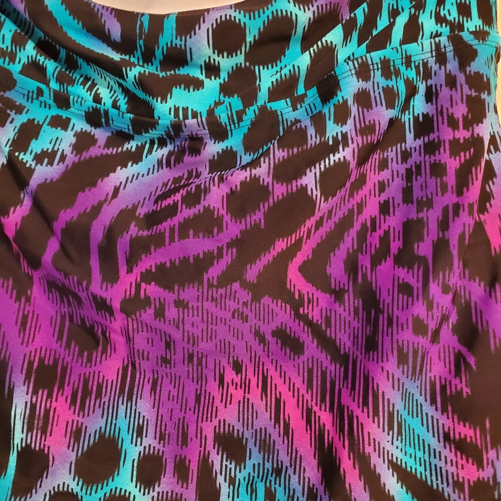 Catalina Halter Swimsuit top - Picture 5 of 10